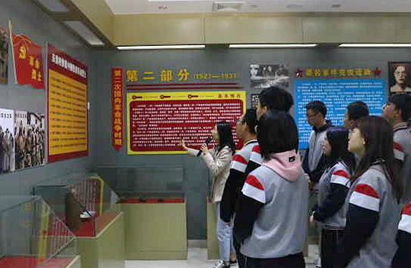 团委2.jpg