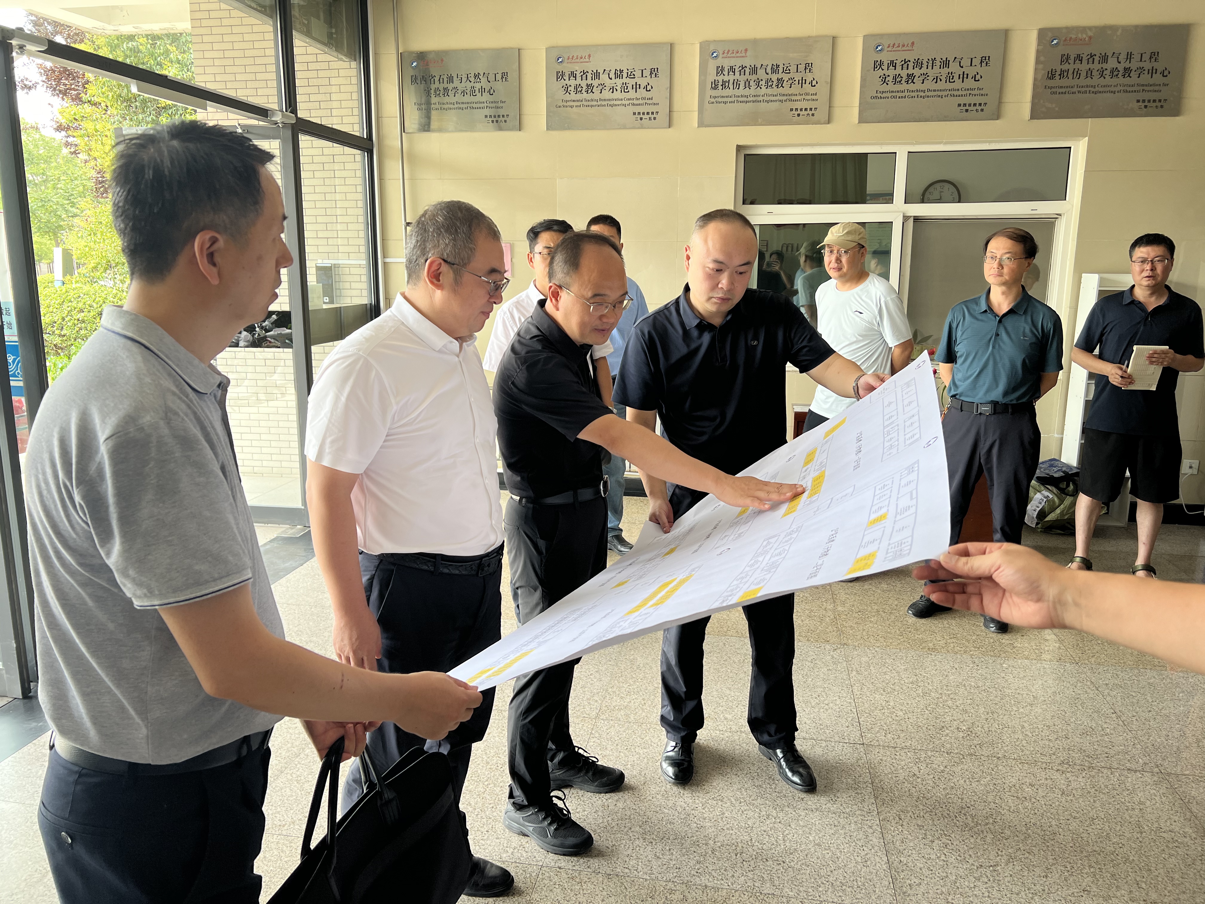 校党委书记常江带队检查学校行政主体搬迁情况-西安石油大学新闻网